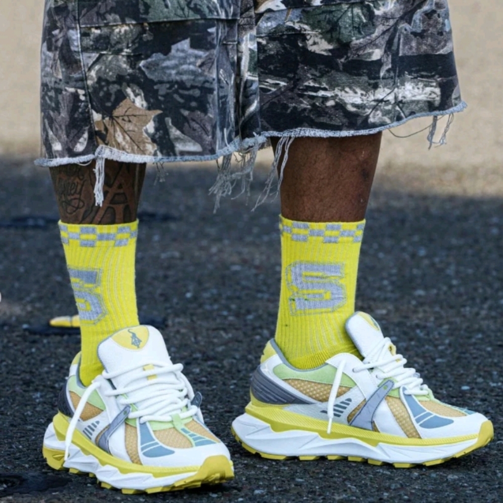 SIA "SUNFLOWER" MT SNEAKER & Glow in the Dark Socks-Retail $260-US Mens 9